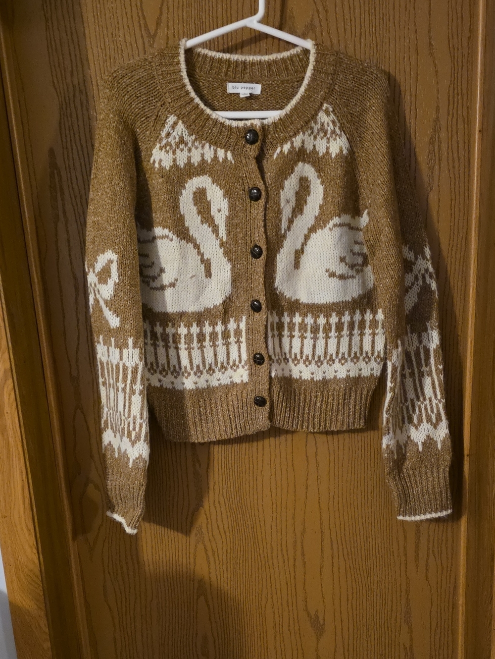 Blu Pepper Brown & Cream Swan Knit Cardigan PTP 19-23, L 23 WORN ONCE